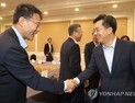 김동연-장하성 내일 주례회동, ‘갈등설’ 돌파하고 접점 찾을까