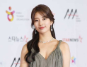2018 AAA 수지, 레드카펫 달군 여신 포스… ‘아름다움이 한도초과’