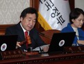 정부, 예산 469.6조·윤창호법 등 법률 60건 공포안 국무회의서 의결