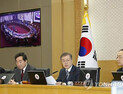 자동차 개별소비세 감면 6월까지 연장…文대통령 올해 첫 국무회의 주재