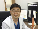 [진료실에서] 퇴행성 관절염도 50세 전 조기진단 단계별 치료해야