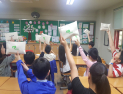 [뷰티 단신] 아토팜, 초등학교에 미세먼지 신호등 설치 外