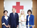 소녀시대 태연, 적십자고액기부자클럽 RCHC 가입
