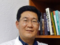 [건강 나침반] 화병, 술로 달래다 술병 날라