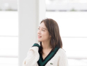 [공항 패션이라] ‘예쁨 한도 초과’ 이세영,  우아한 가을 여신 등극