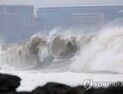 태풍 ‘미탁’ 빠른 북상… 피해 우려