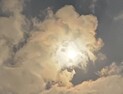 [오늘의날씨] 구름사이 보름달···중부 늦은밤 흐려져