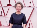 ‘미나리’ 윤여정, 오스카 품었다 <br>韓 배우 최초 여우조연상