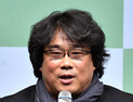 봉준호 감독 “오스카 수상, 한국영화 쾌거 아닌 윤여정 개인의 승리”