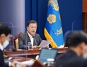 文 대통령 “장관 후보자, 야당 반대<br> 검증 실패 아냐”