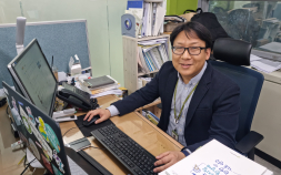 “방 하나 지원보다 어린이 목소리에 귀를” [곰팡이로 얼룩진 아동주거권②]