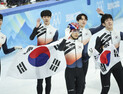 빛나는 질주…남자 쇼트트랙 5000m계주 은메달