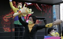 민주당과 선 그은 심상정…“덜 나쁜 대통령 뽑느라고 골치 썩이지 말라”
