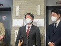 尹과 회동 후 말 아낀 안철수 “인사 얘기 안 했다”