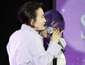 이수영, 13년 만에 앨범 발매... 감격의 눈물