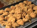 요란하게 튀겨지는 '치킨업계'...가격 담합에 갑질까지