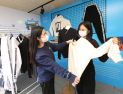 한류콘텐츠와 협업한 옷이에요~