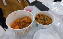 바빠서, 비싸서, 맛없어서…머나먼 건강식탁 [청년 식생활 빨간불①]