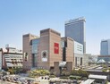 신세계, 외형·내실 다 잡았다…지난해 영업익 24.7% ↑