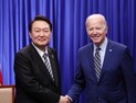 김성한·이문희 등 외교·안보라인도 감청…美 “살펴보는 중” 