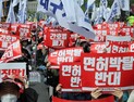 거리 나온 의사‧간호조무사 “간호법 국회 통과하면 총파업”