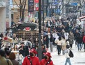 코로나 꺾이자 고용시장 희비…여행사 25%↑, 무점포 소매업 3%↓