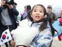 수단 교민 입국...  아저씨들 '프라미스'  지켜줘서 고마워요