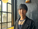 신촌거리 흐르는 피아노 선율, 그의 손끝에서 시작한다