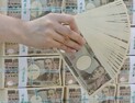 엔저가 불지핀 日직구…재기 노리는 이커머스
