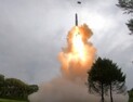 북한 또 ICBM 화성-18형 시험발사…김정은 “강력한 군사적 공세”