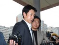 경찰, ‘이선균에 마약 공급 혐의’ 의사 병원 압수수색