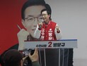 방문규, 수원병서 현역 김영진에 9.0%p 앞서