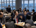 尹대통령, 의료개혁·늘봄학교 담당 공무원과 구내식당서 만찬