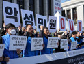 ‘악성 민원 OUT' 공무원 노동자를 죽음으로 내몰지 마라