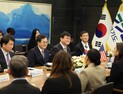 김동연 지사, 美 그레첸 휘트머 미시간 주지사 만나 신재생에너지 등 협력방안 논의