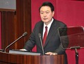 尹·與 지지율 동반 하락…조국혁신당 12.6%