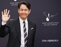 연기·연출 쌍끌이 흥행…이정재, 영향력 있는 亞 100인 올라