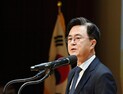 김태흠 “한동훈, 패스트트랙 폭로 경망...사과해야”