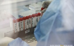 코로나19 뜻밖의 부작용, ‘정신병’ 위험↑…백신 맞으면 감소