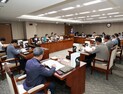 건설소방위, 도로 정비로 안전한 도로 환경 조성 당부 [충남도의회 브리핑]