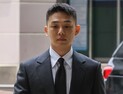 슬픔 빠진 유아인…부친상 비보