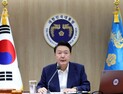 尹대통령 “한일관계 개선 체감토록 힘써야…단절된 협의체 모두 복원”