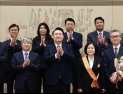 尹대통령, 퇴임하는 이은애 전 헌법재판관에 훈장 수여