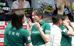 ‘당구 여신’ 정수빈 눈물…NH농협카드, 3R 우승 [PBA 팀리그]