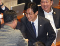 ‘뇌물 수수 의혹’ 민주 신영대 체포동의안, 국회 본회의서 부결