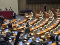 국힘, 尹탄핵안 표결 불참…김건희특검법 투표 후 퇴장