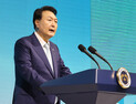 尹, ‘하야 보단 탄핵’ 택한 이유는…‘李 재판·헌재 심판’