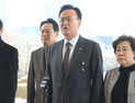 민주, ‘尹 체포영장’ 항의방문 與 규탄…“법치에 대한 도전”