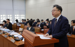 조규홍 “수험생 불안…내년 의대 정원 빨리 협의해 결정”