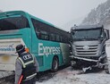 정선 두문동재터널 인근서 버스·덤프트럭 충돌